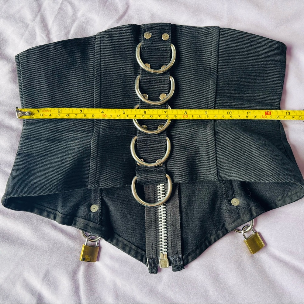 LIP SERVICE Vintage Bondage Waist Cincher - Picture 6 of 12